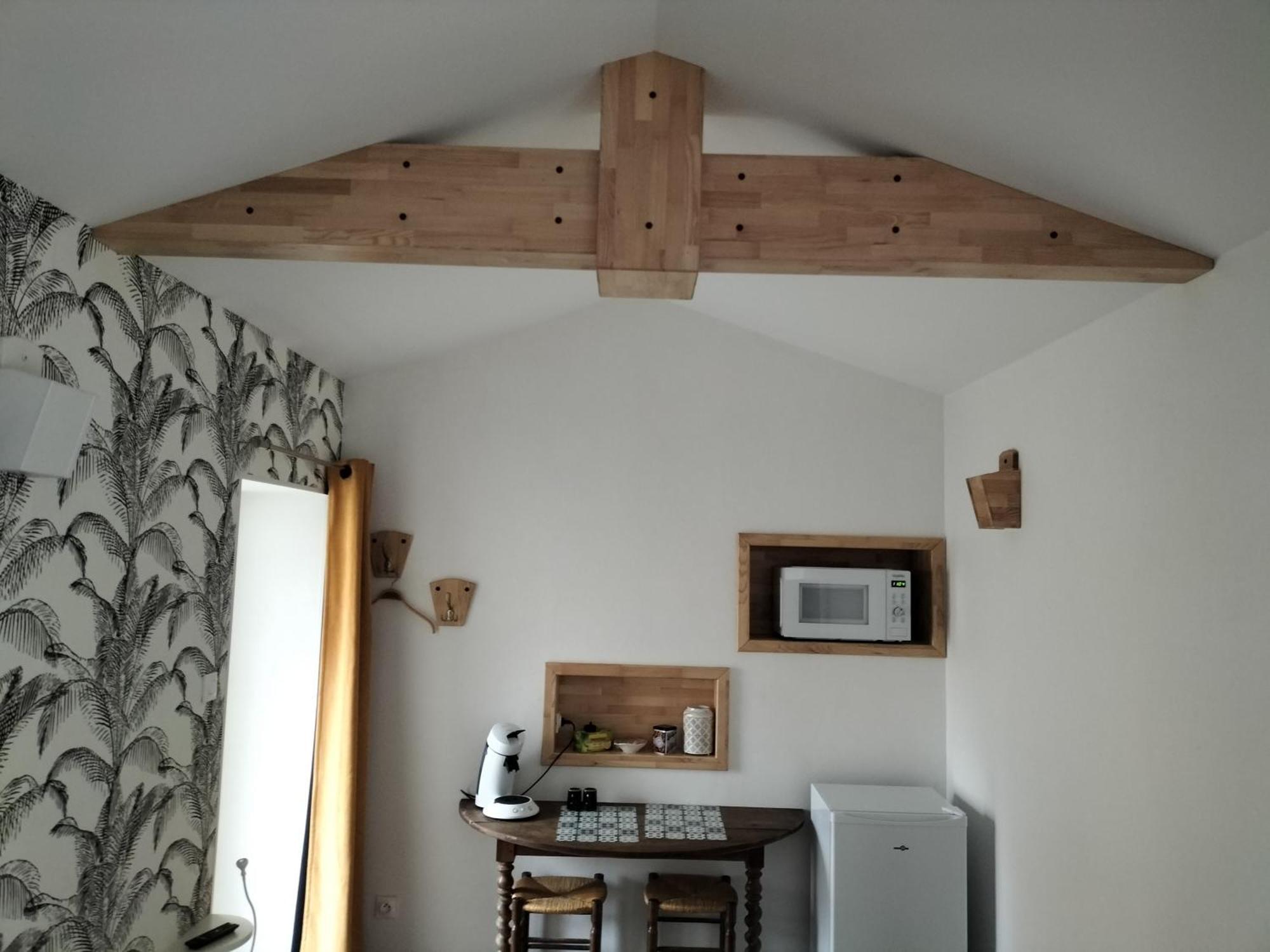 Logement Entier 3 Pieces Et Terrasse Mazieres-en-Gatine Extérieur photo